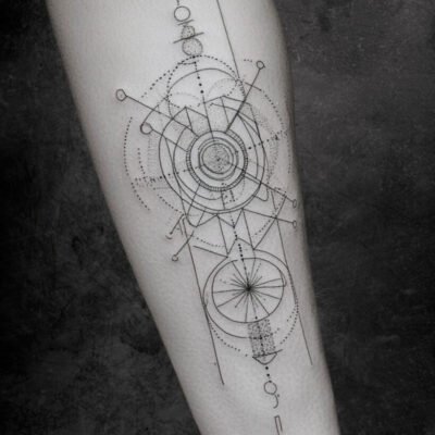 Fine Line geometrico